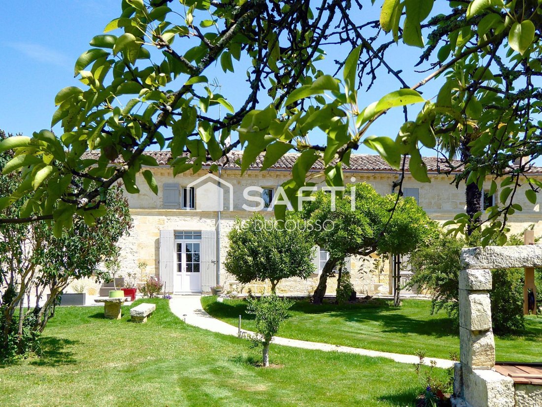House in Arrondissement of Libourne, Nouvelle-Aquitaine, France 2 - 18531802