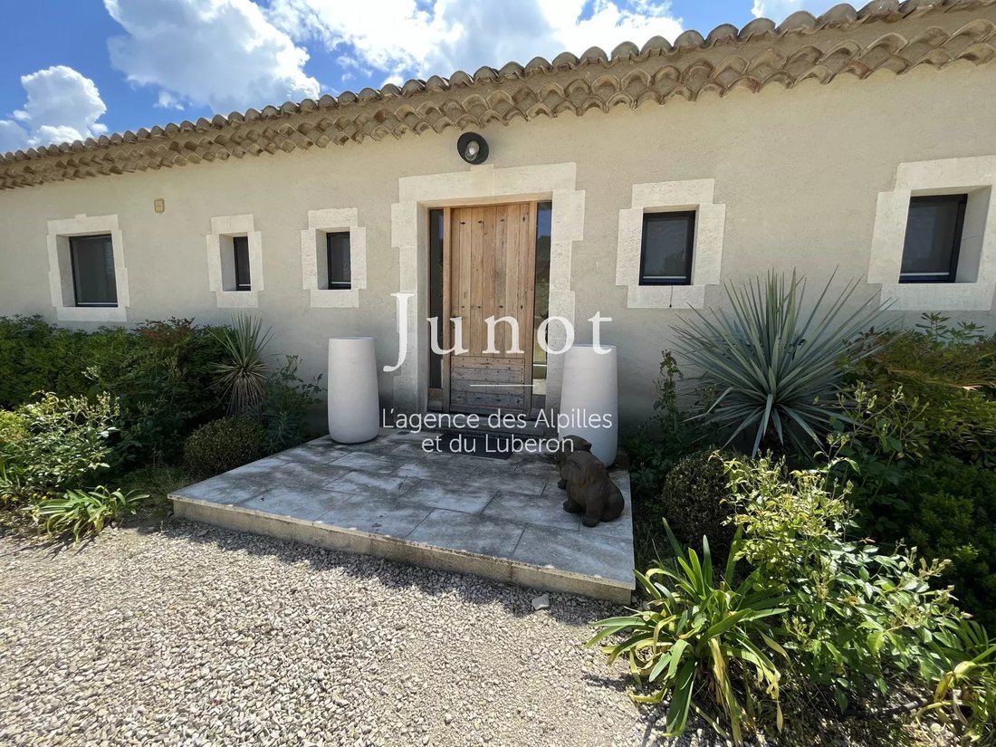 Landhaus in Saint-Remy-de-Provence, Provence-Alpes-Côte d'Azur, Frankreich 3 - 13687025