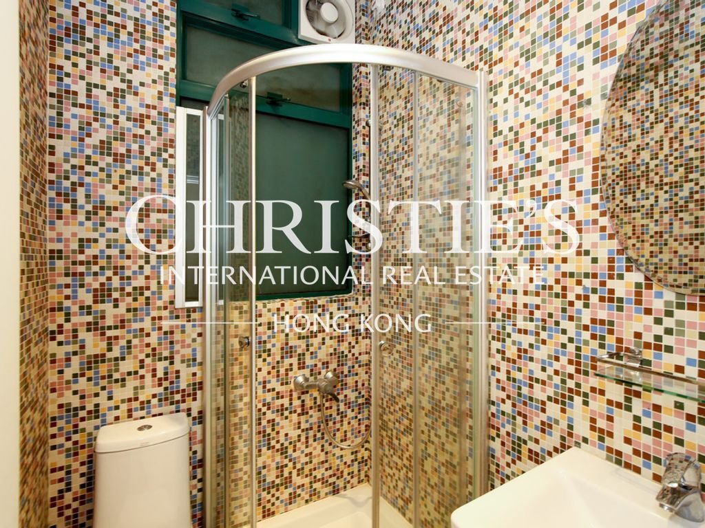 Apartment in Hong Kong, Hong Kong 5 - 18531481