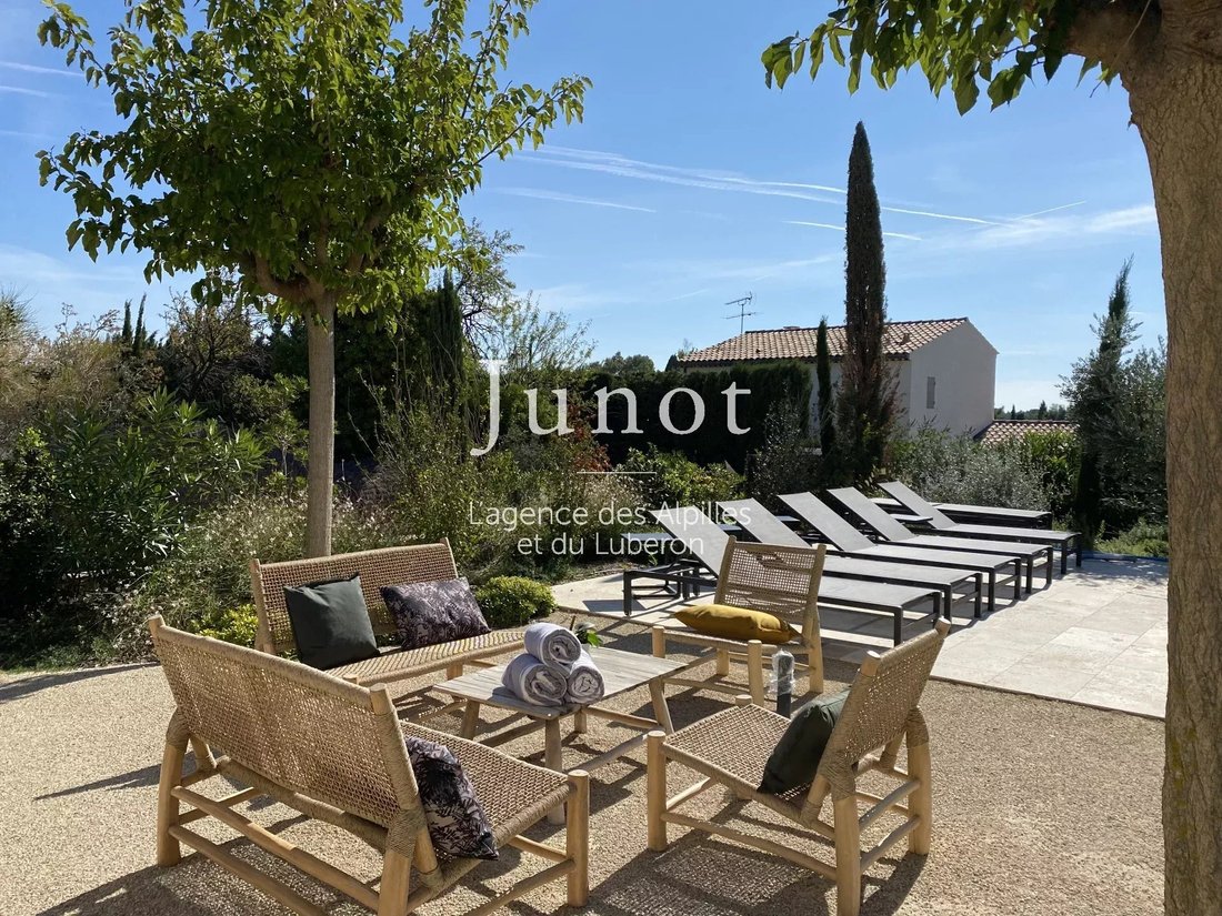 House in Maussane-les-Alpilles, Provence-Alpes-Côte d'Azur, France 4 - 13688630
