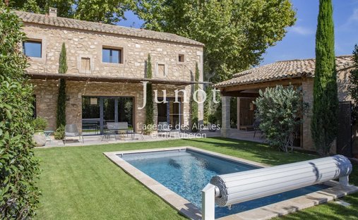 Country House in Maussane-les-Alpilles, Provence-Alpes-Côte d'Azur, France 1
