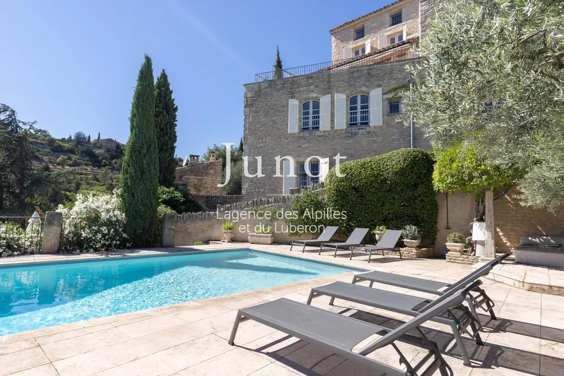 Country House in Gordes, Provence-Alpes-Côte d'Azur, France 5 - 13688189