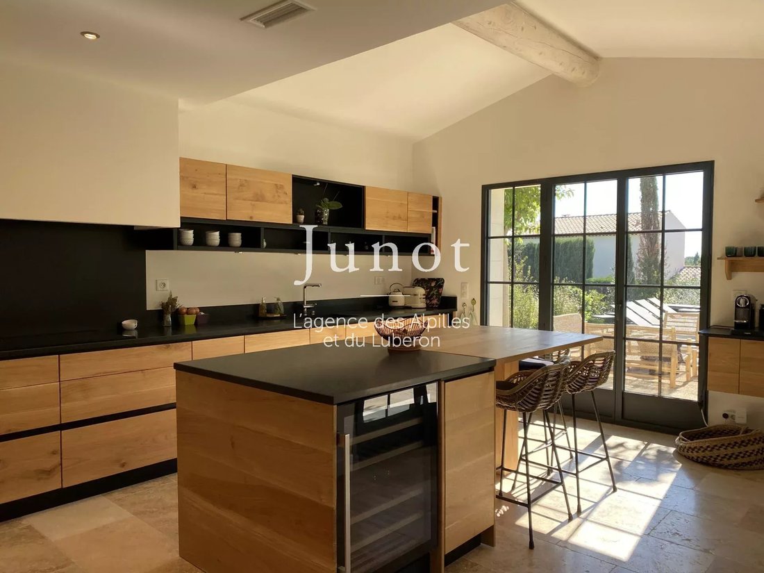 House in Maussane-les-Alpilles, Provence-Alpes-Côte d'Azur, France 5 - 13688630
