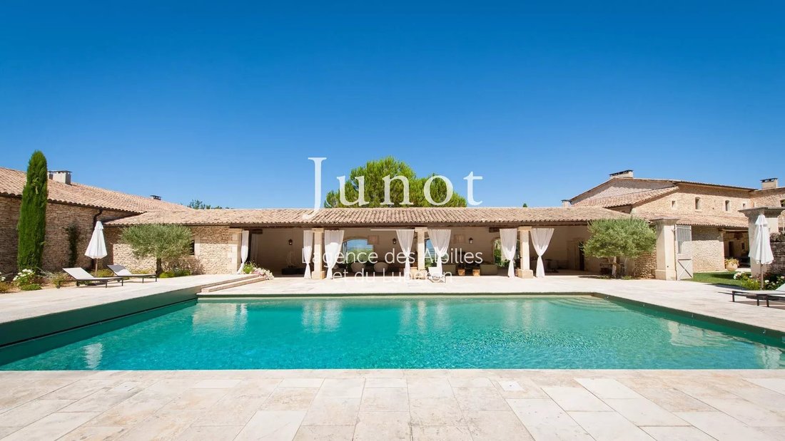 Country House in Goult, Provence-Alpes-Côte d'Azur, France 1 - 13686548