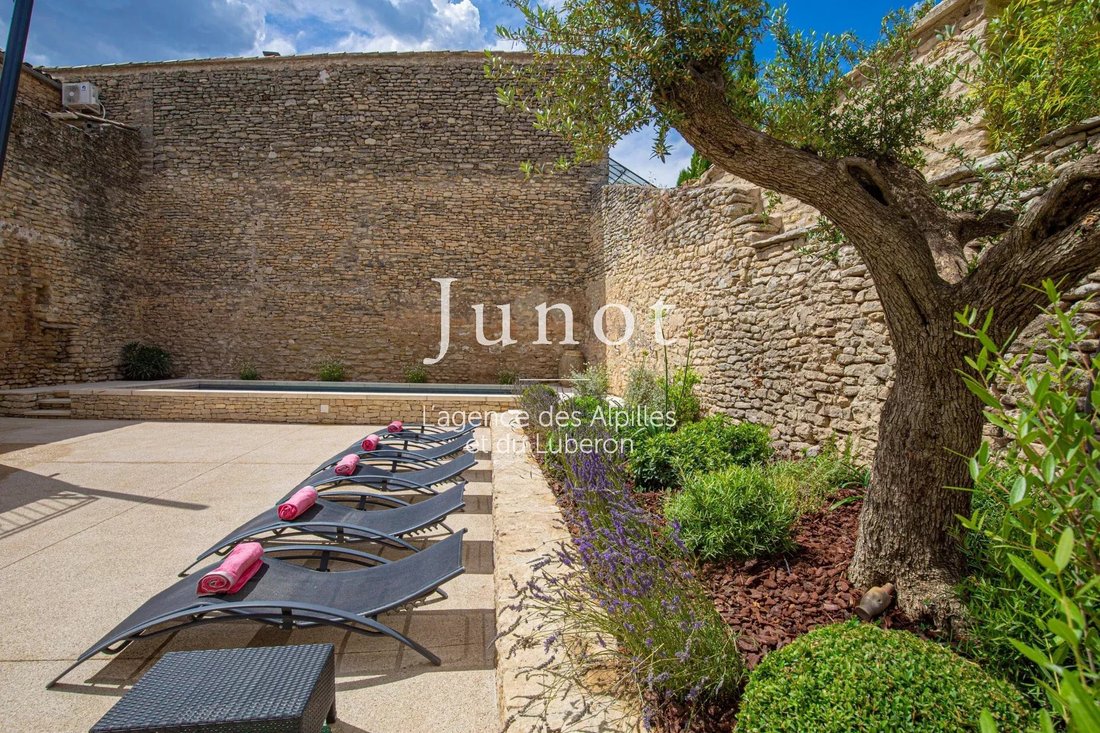 House in Goult, Provence-Alpes-Côte d'Azur, France 3 - 13686809