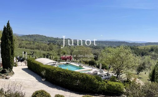 Country House in Ouest, Ollioules, France 1