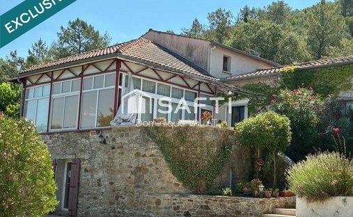 Maison à Saint-Sébastien-d'Aigrefeuille, Occitanie, France 1