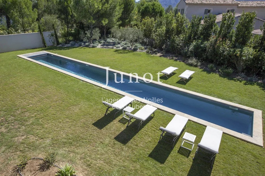 Villa in Saint-Rémy-de-Provence, Provence-Alpes-Côte d'Azur, France 3 - 13686881
