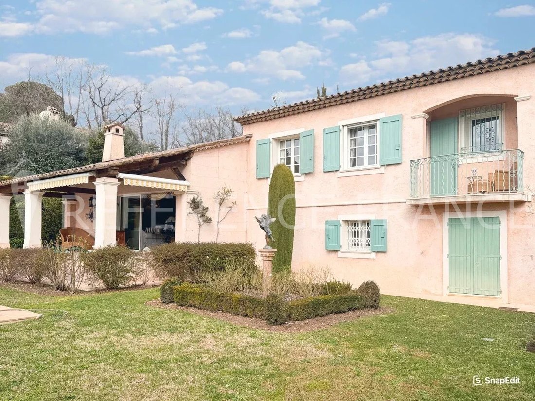 Villa in Mougins, Provence-Alpes-Côte d'Azur, France 2 - 18102443