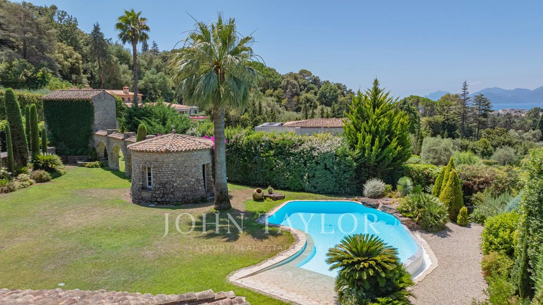Villa in Montfleury, Cannes, France 3 - 18531614