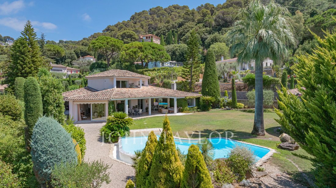 Villa in Montfleury, Cannes, France 1 - 18531614