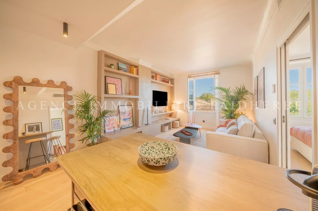Apartamento en Zone Ouest Urbaine, San Tropez, Francia 1 - 18531575