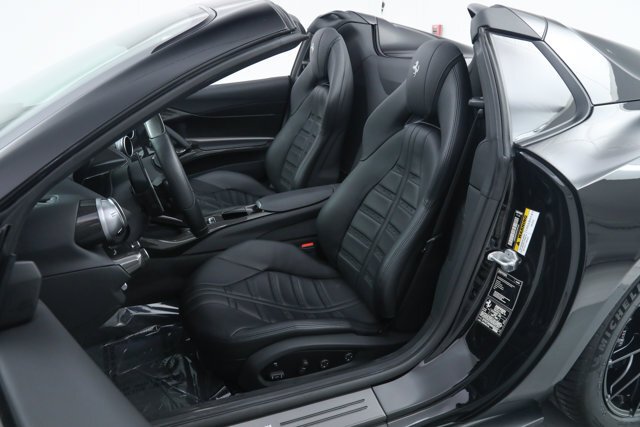 Cabriolet in Fort Lauderdale, FL, United States 5 - 18531604