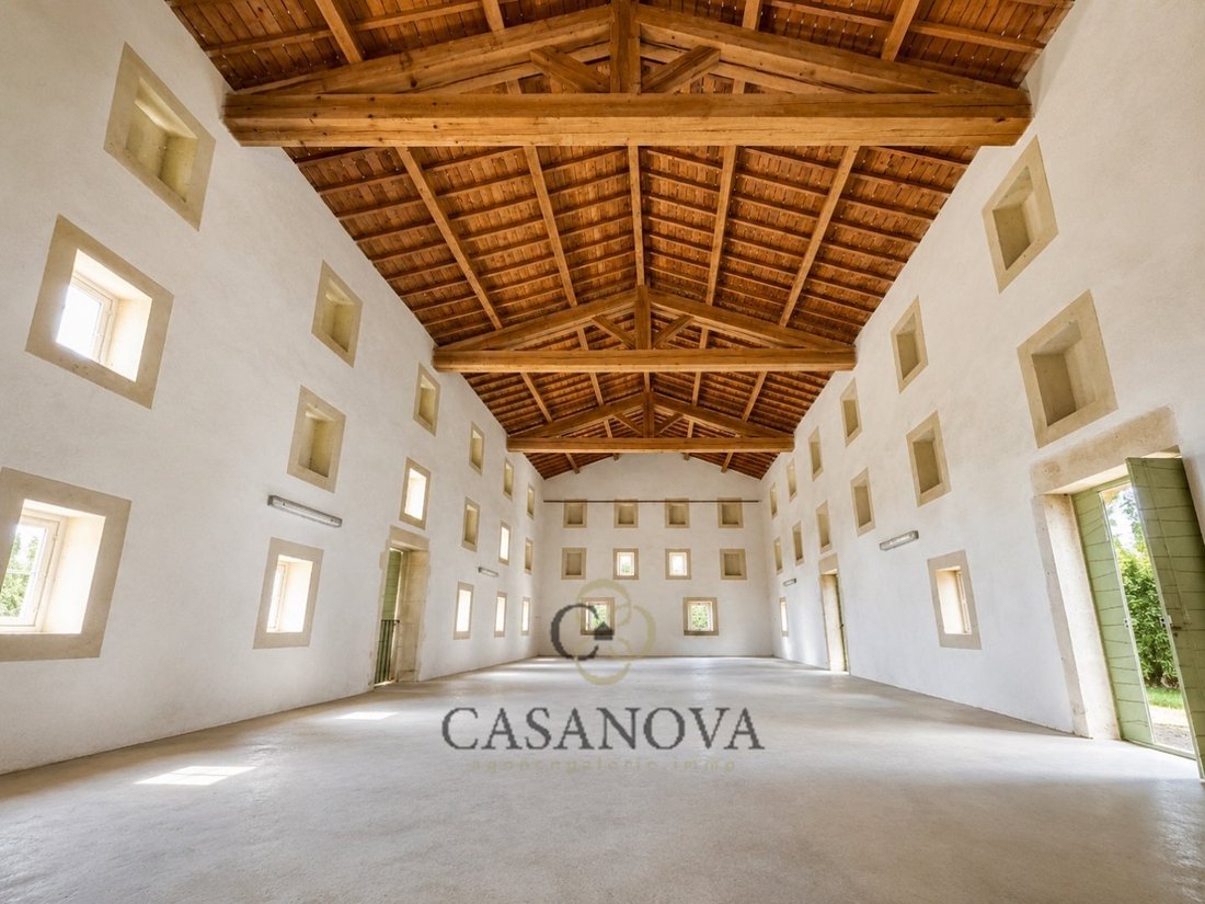 Casa di campagna a Parignargues, Occitania, Francia 5 - 18531611