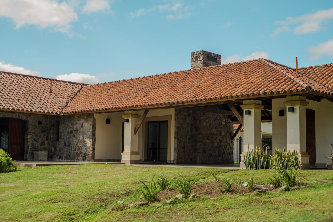 House in Salta, Jujuy, Argentina 5 - 18531680