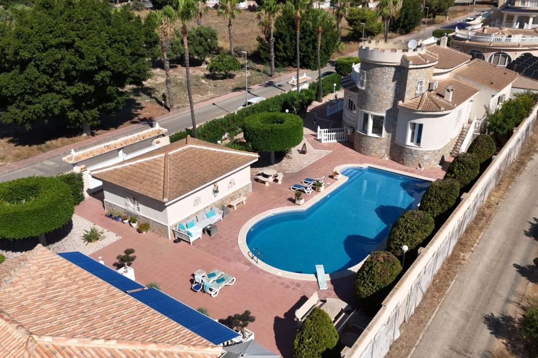 Villa in Ciudad Quesada, Rojales, Valencian Community 1 - 15289581