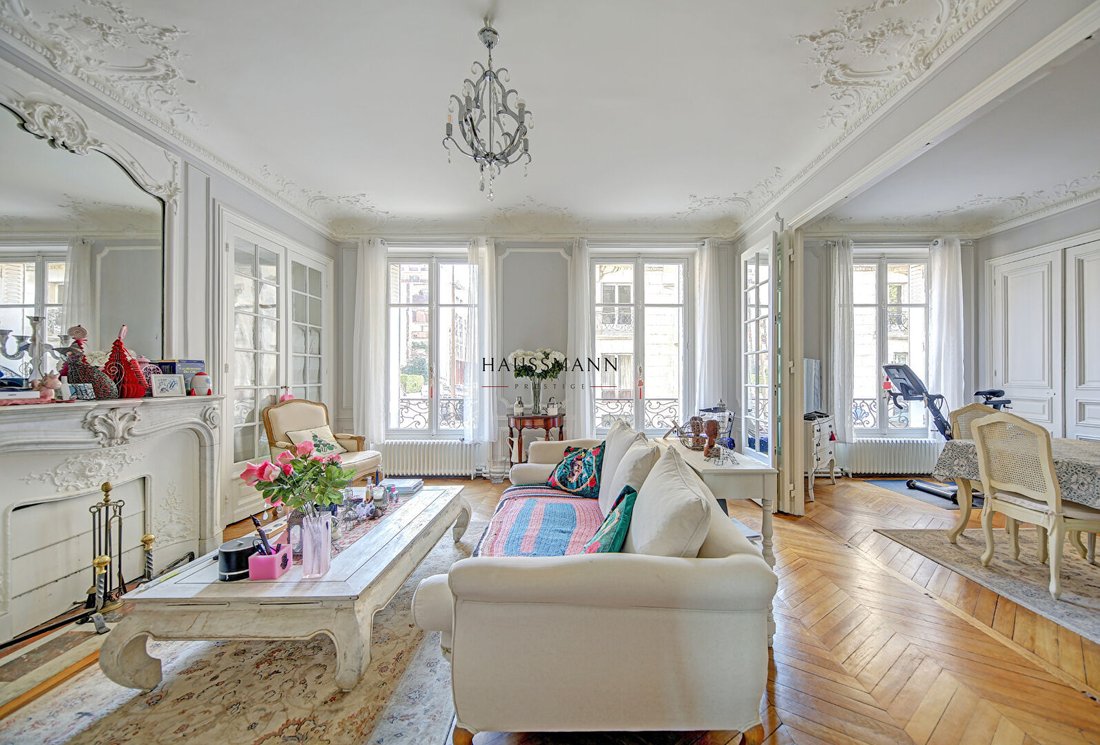 Apartment in Ecole Militaire, Paris 7e Arrondissement, Paris 2 - 18531595
