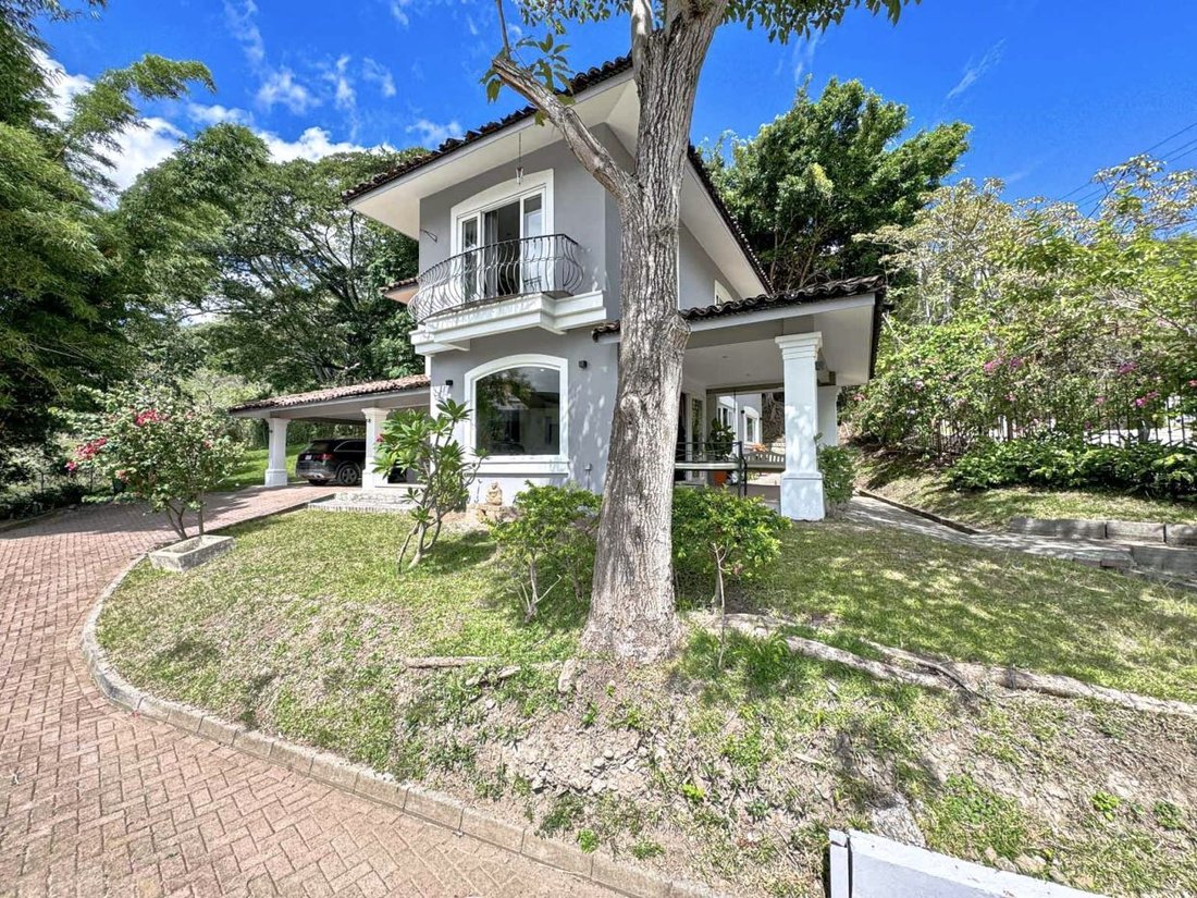 House in Escazu, San José Province, Costa Rica 2 - 18531649