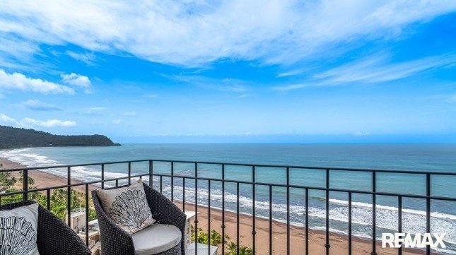 Apartment in Jaco, Puntarenas Province, Costa Rica 1 - 18531654