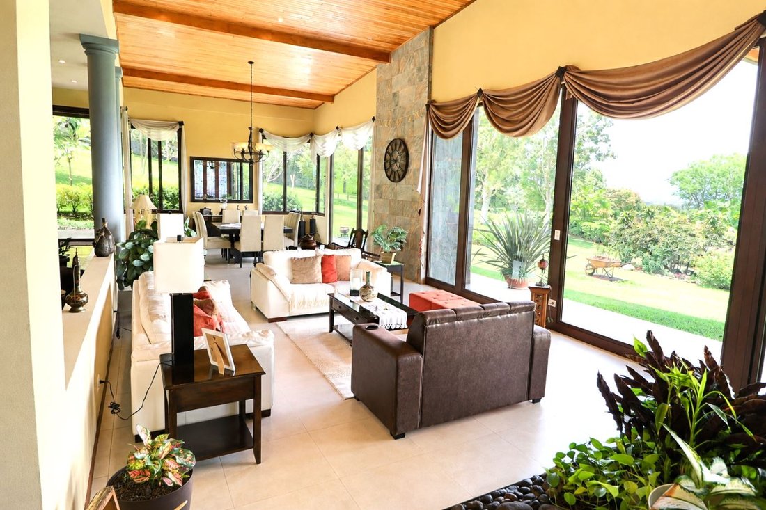 House in Santa Cecilia, Heredia Province, Costa Rica 4 - 18531646