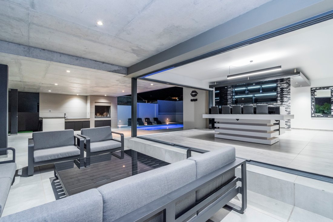 House in Strand, Cape Town, South Africa 3 - 18531616