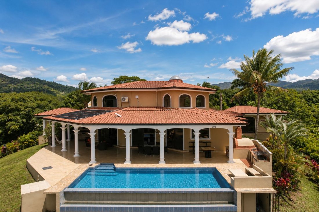 House in Mercedes, Alajuela Province, Costa Rica 3 - 18531658