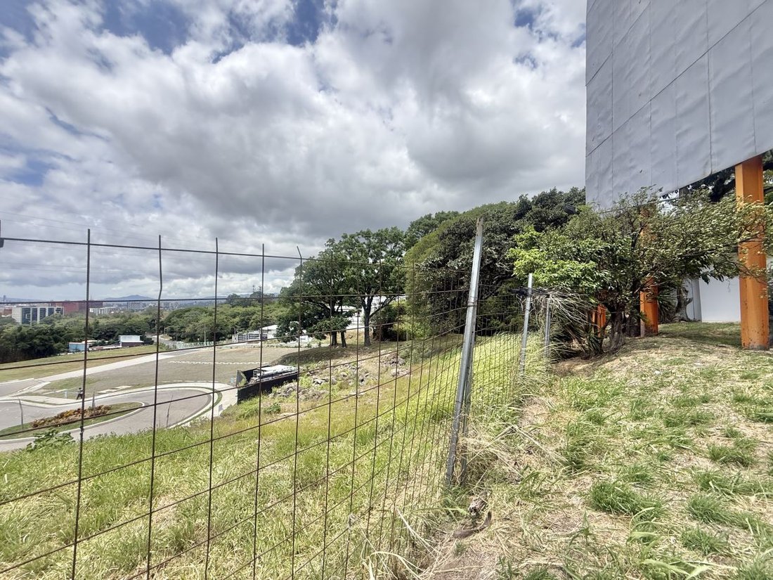 Land in San Rafael, San José Province, Costa Rica 1 - 18531653