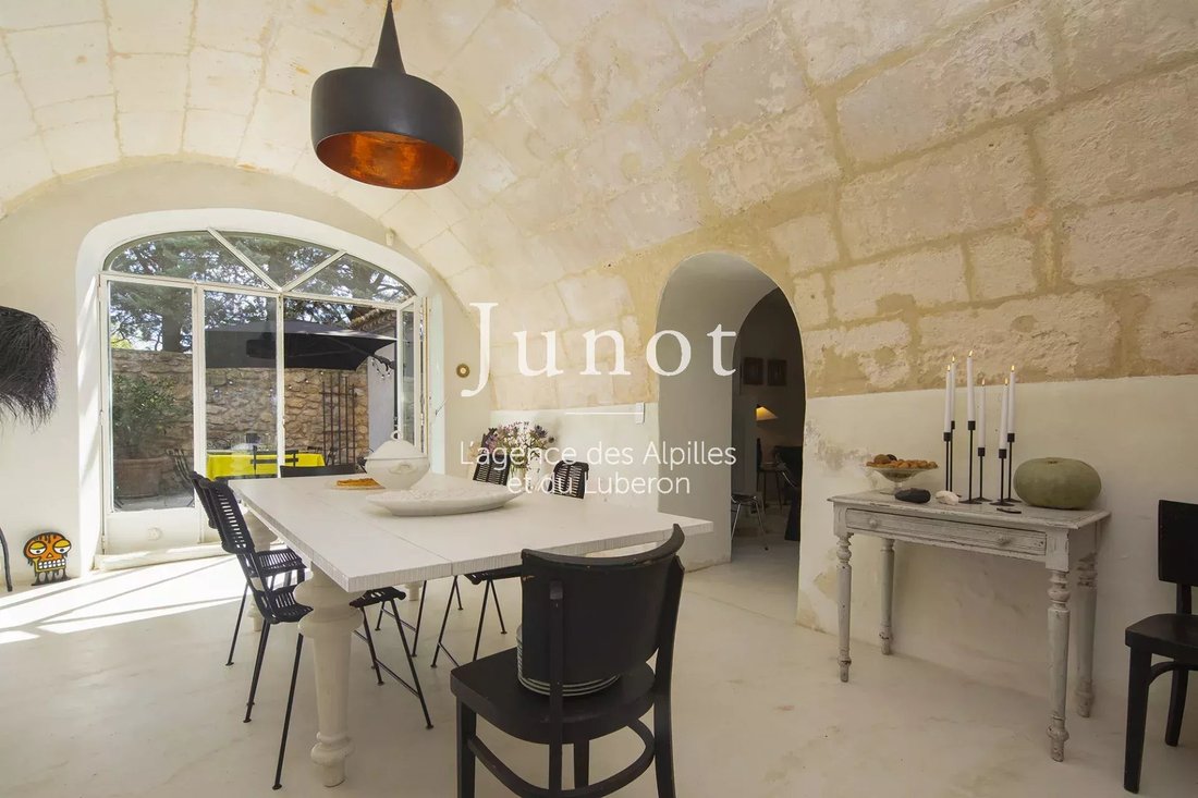 Country House in Maussane-les-Alpilles, Provence-Alpes-Côte d'Azur, France 4 - 18526670