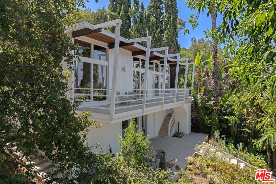 House in Glendale, California, United States 1 - 18531827