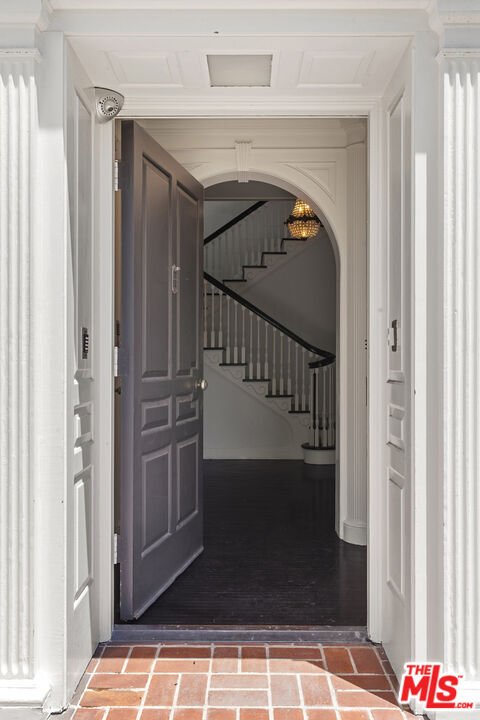 House in Los Angeles, California, United States 3 - 18531826