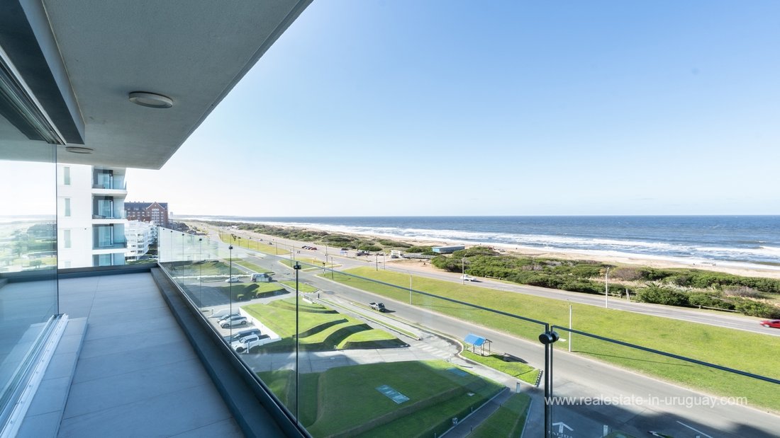 Apartment in Punta del Este, Maldonado Department, Uruguay 1 - 18531807