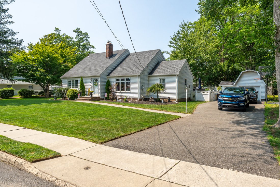 House in New Milford, New Jersey, United States 3 - 18500395