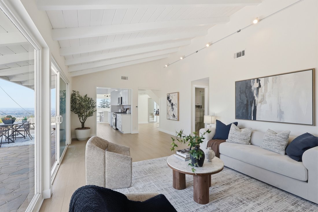 House in Rolling Hills Estates, California, United States 3 - 18531987