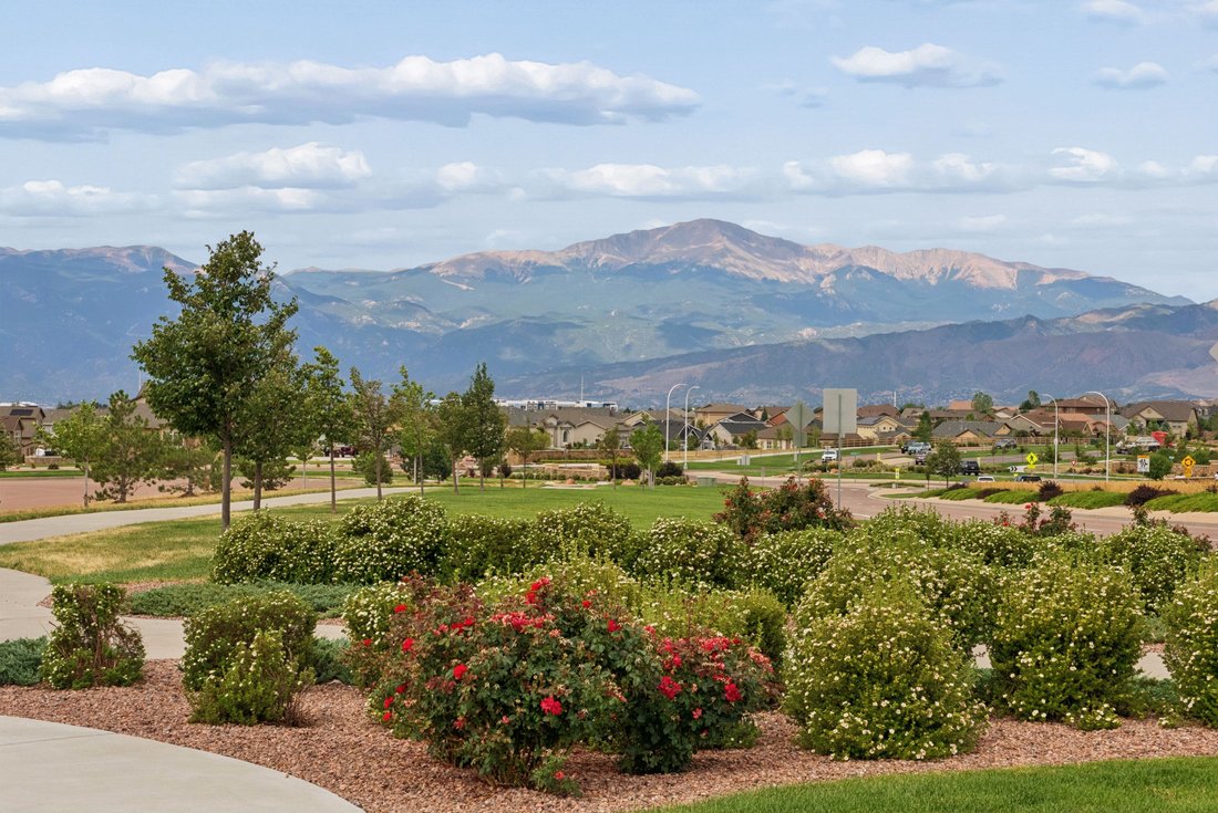 Colorado Springs, Colorado, United States 2 - 18323895