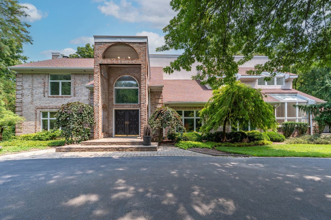 House in Watterson Park, Kentucky, United States 1 - 18507926