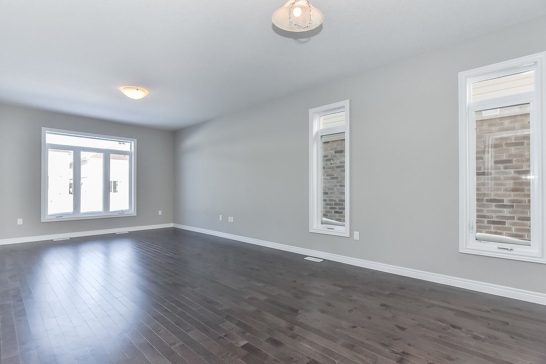 House in Kitchener, Ontario, Canada 4 - 18531988