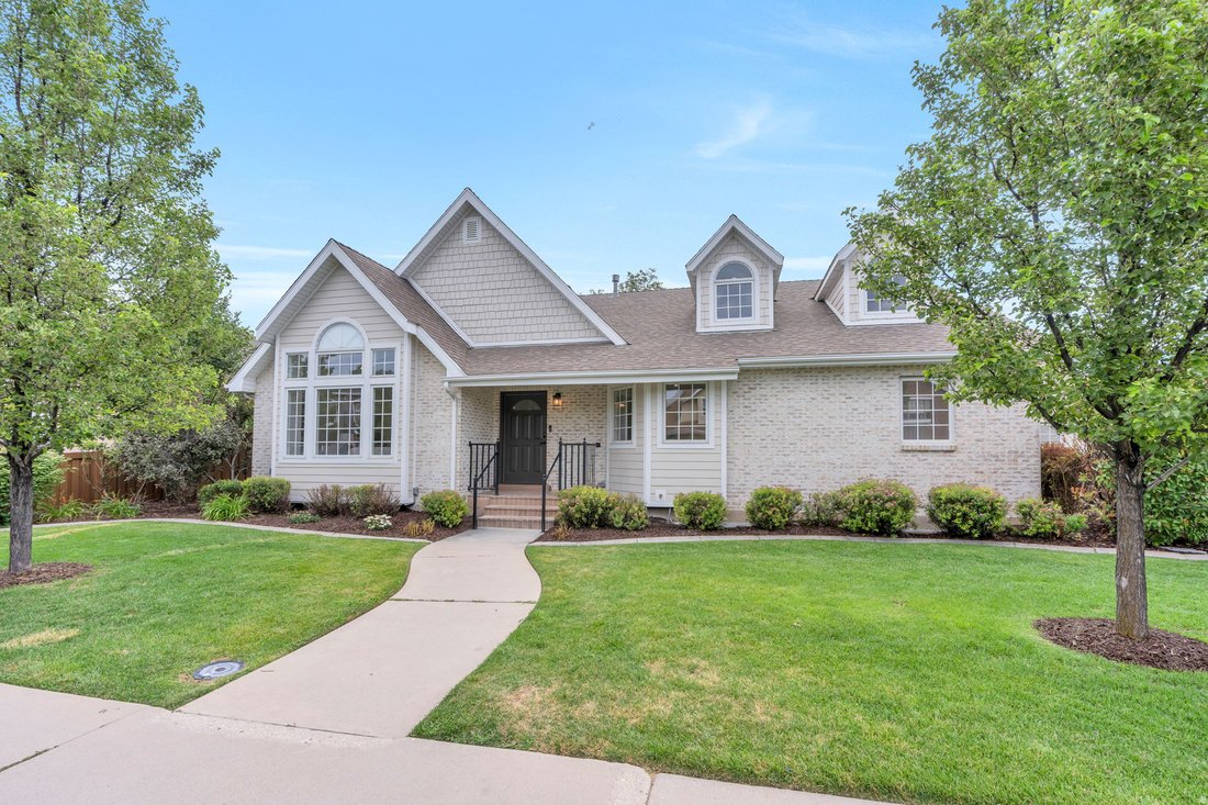 House in Orem, Utah, United States 1 - 18531969