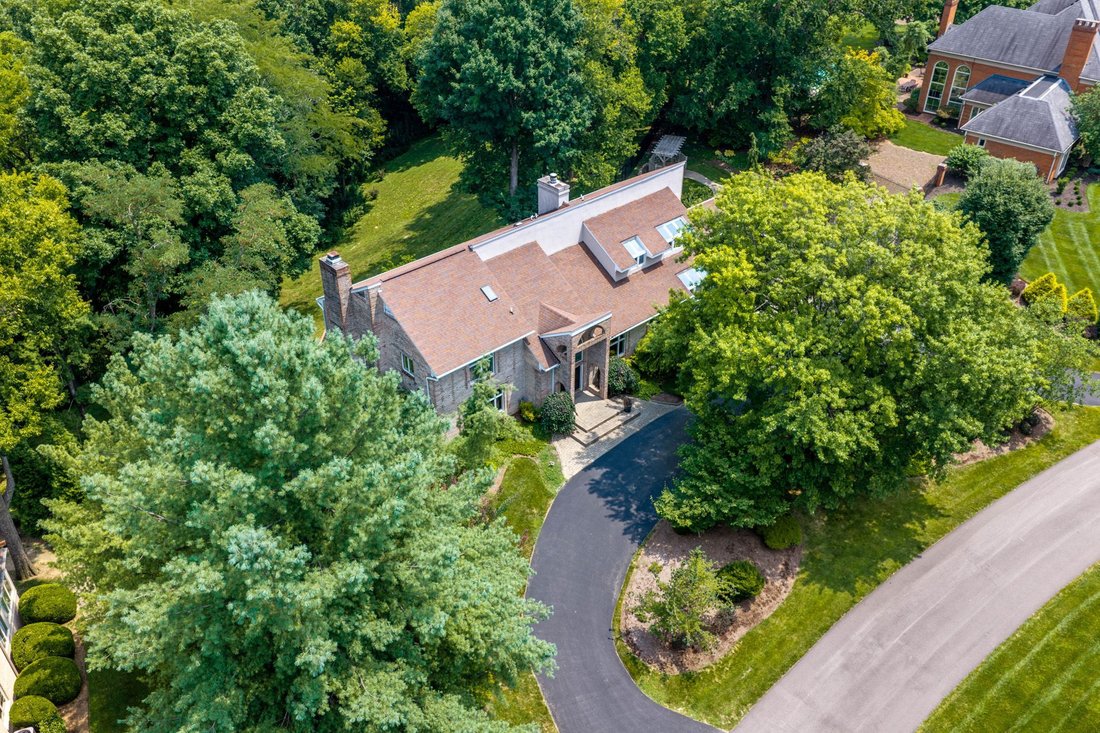House in Watterson Park, Kentucky, United States 4 - 18507926