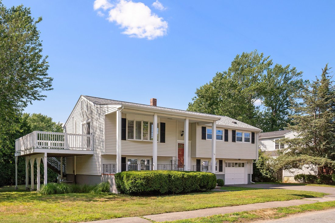 House in Norwood, Massachusetts, United States 1 - 18531989