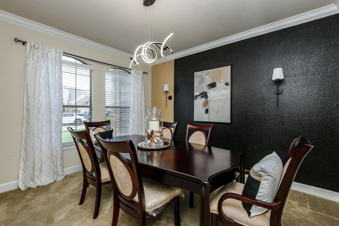 House in Houston, Texas, United States 4 - 18532678