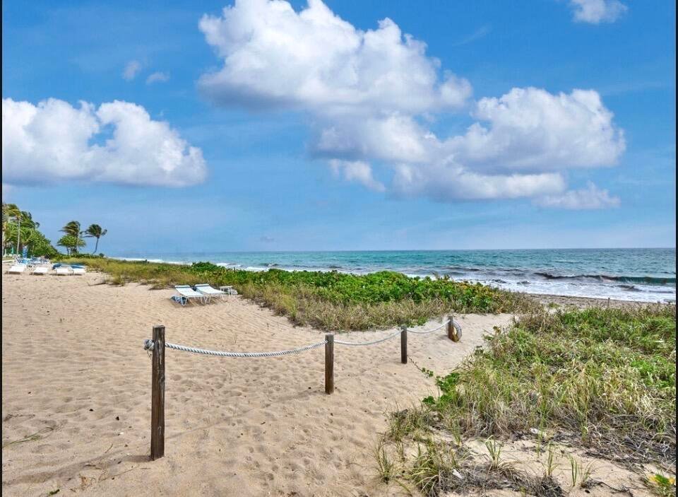 Condo in Hillsboro Beach, Florida, United States 2 - 18536103
