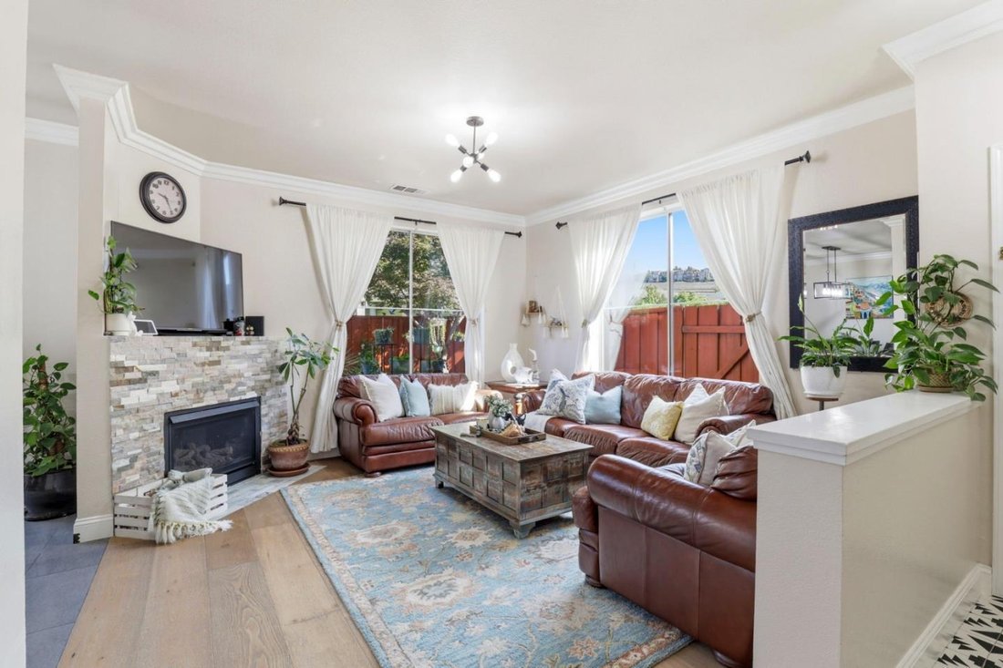 Townhouse in San Jose, California, United States 5 - 18535424