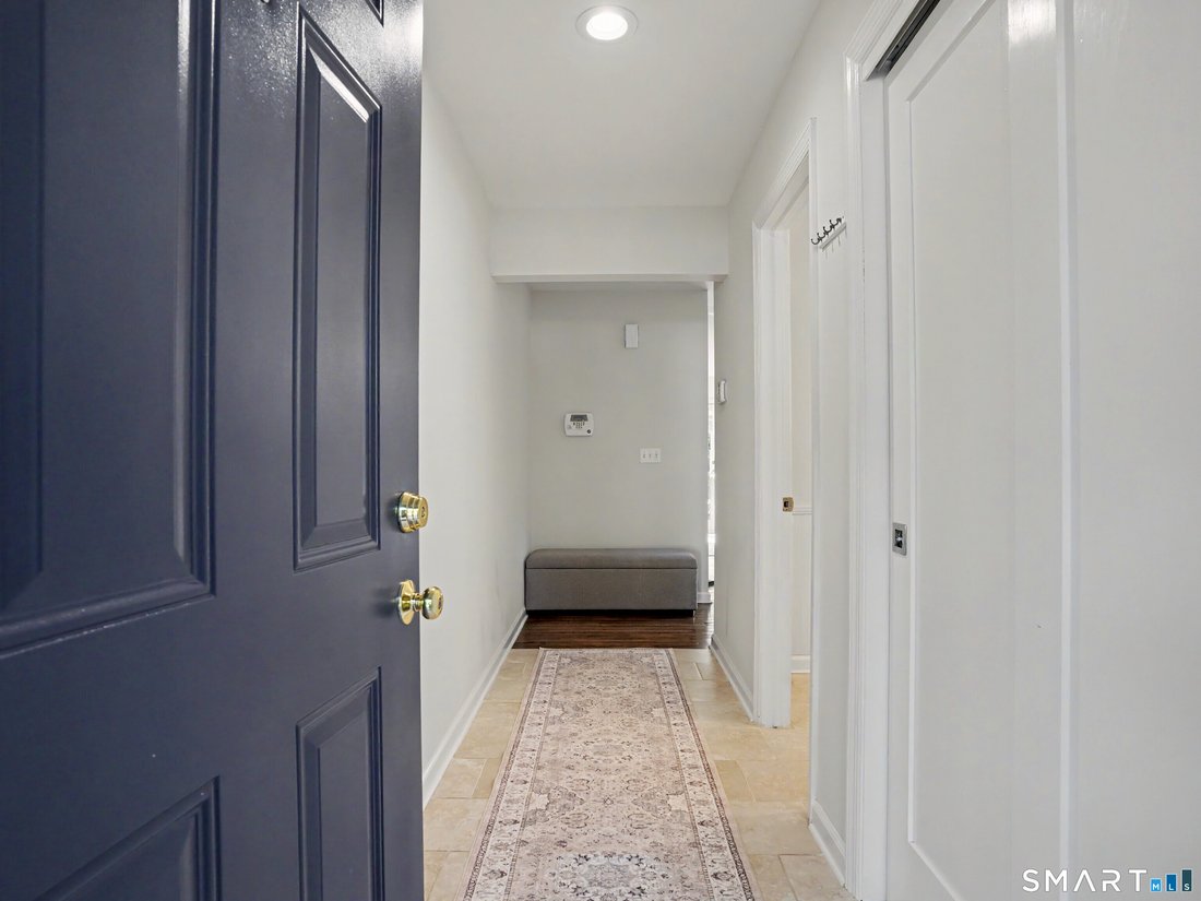 Condo in Norwalk, Connecticut, United States 3 - 18536197