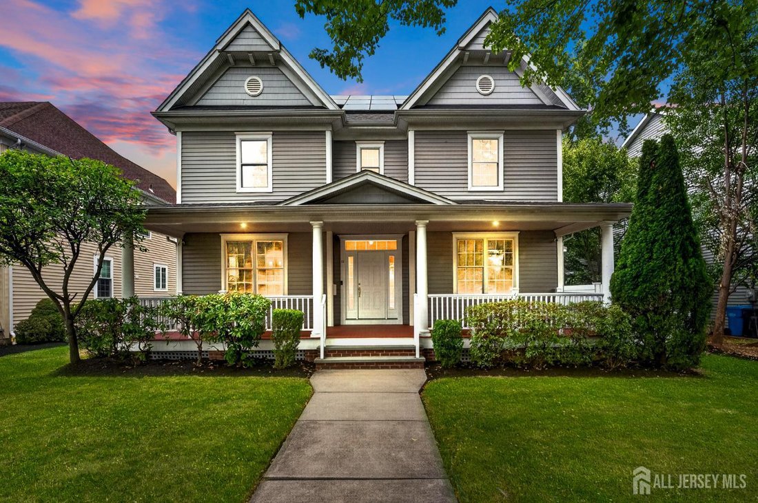 House in Metuchen, New Jersey, United States 1 - 18353802