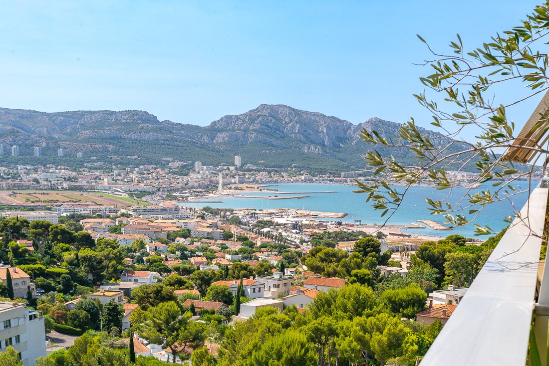 Apartment in Pointe Rouge, 8e Arrondissement, Marseille 1 - 18532816