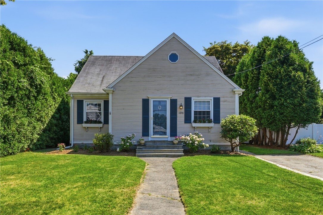 House in Bristol, Rhode Island, United States 1 - 18532322