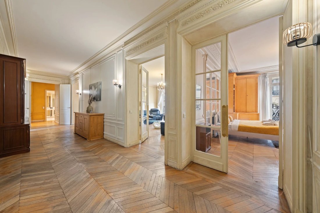 Apartment in Pereire-Malesherbes, Paris 17e Arrondissement, Paris 3 - 18533562