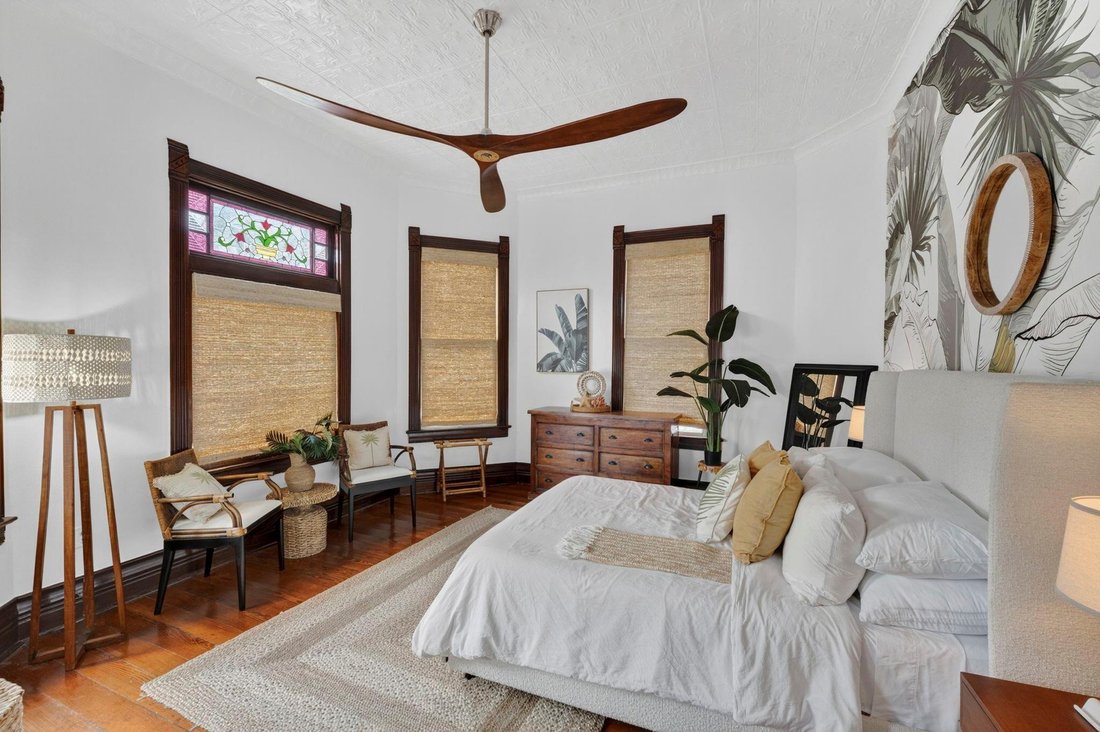 House in Galveston, Texas, United States 5 - 18532725