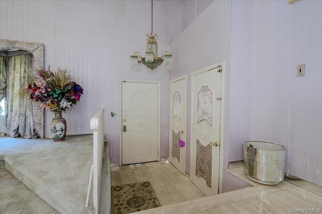 House in Valley Stream, New York, United States 2 - 18535244