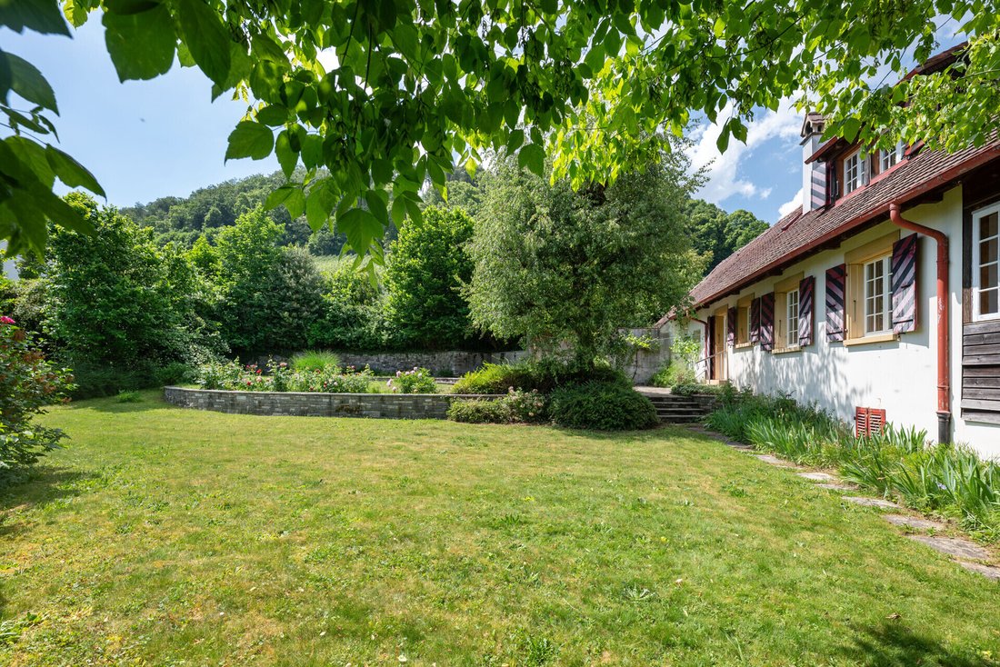 Casa a Erlach, Berna, Svizzera 4 - 18534217